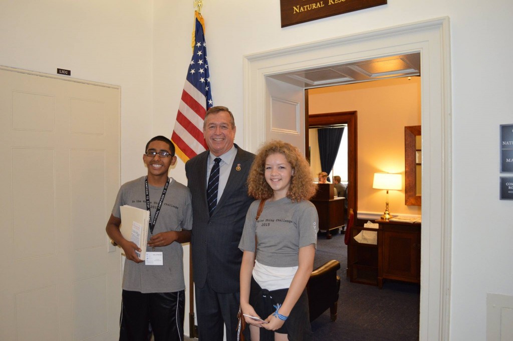 I had a chance to meet with two inspiring young Nevadans, Claire Sloane and Isai Jimenez, on their way to National Campaign to Stop Violence recognition ceremony. They were selected to represent Nevada as the "Do the Write Thing Challenge" winners for our state.