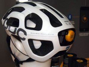 An ICEdot crash-sensor helmet makes an alarm call to a mobile phone in cases of severe impact like accidents. (Courtesy: Wikimedia Commons)