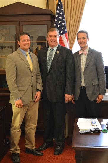 Shain Manuele, attorney, and Franklin Katschke, the Deputy District Attorney from Lincoln County, thank Congressman Hardy for his vote to fund drug courts, helping nonviolent offenders be rehabilitated into society.